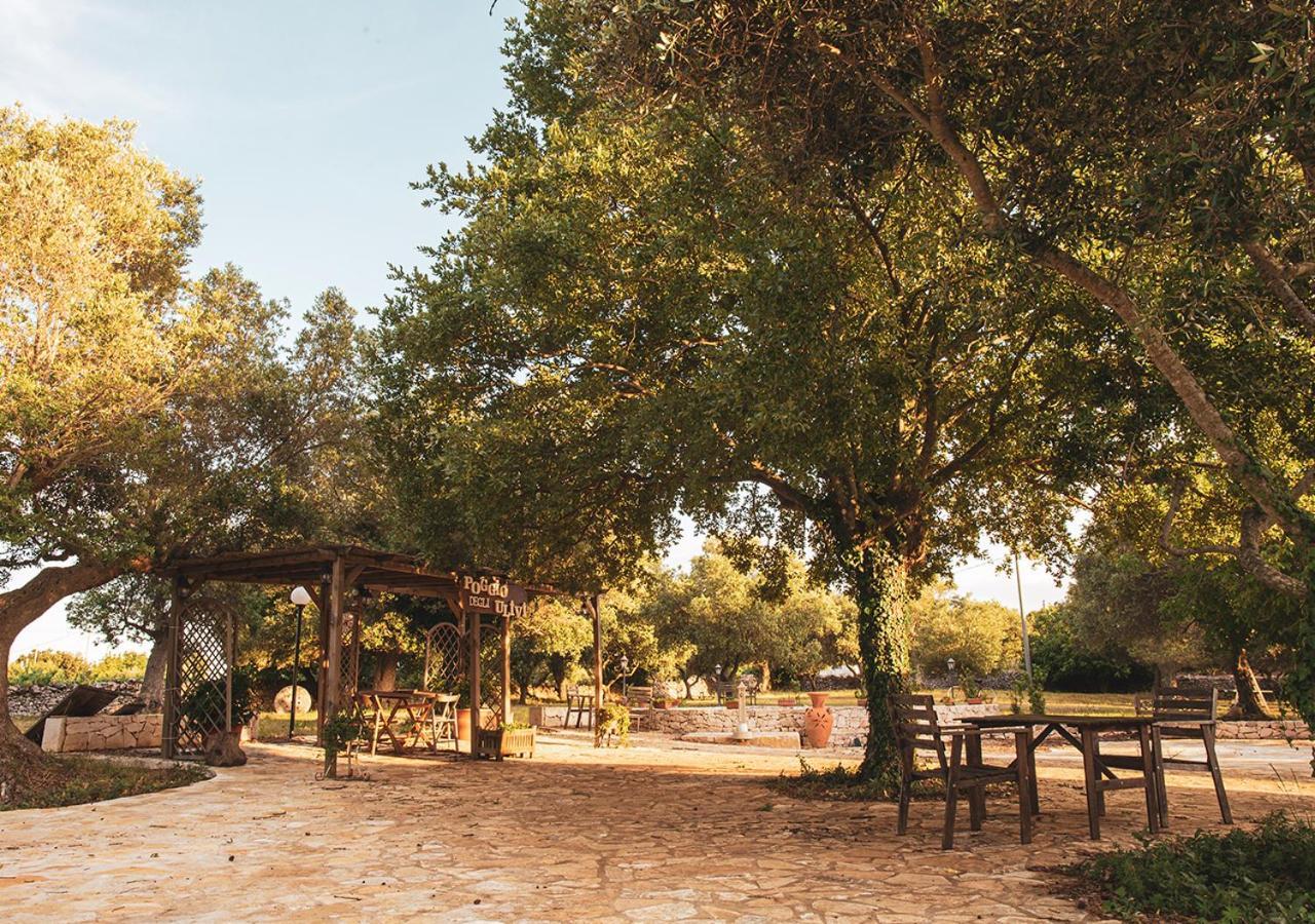 Poggio Degli Ulivi Bed & Breakfast Locorotondo Exterior photo